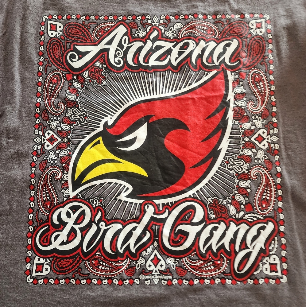 Mens Large Arizona Bird Gang Graphic Tee ( Graphics On Back Of Shirt )